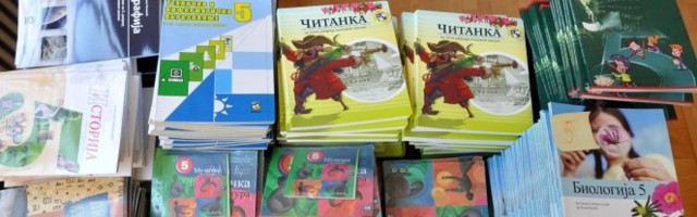 Svaka školska godina iziskuje nove troškove! EVO KOLIKO KOŠTA POLAZAK ĐAKA U ŠKOLU!