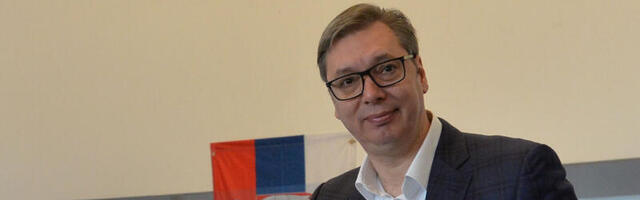 Da li je Vučić namerno rekao da će izbori biti u ponedeljak?