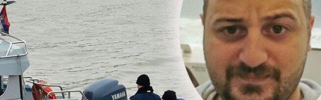 Ovo je mladić koji je jutros nastradao u udesu kod Velikog Gradišta! Krenuo sa drugom da pliva za časni krst pa poginuo