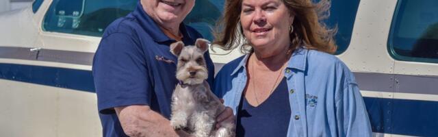 Pilot i njegova supruga poginuli u padu aviona, njihov pas čudom preživeo: "Nešto se i dalje mrdalo u olupini"