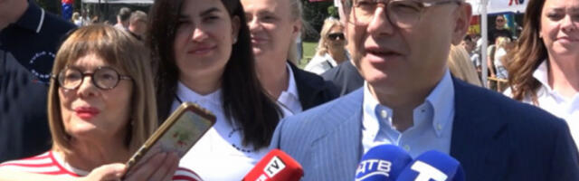 Вучевић у селу Кратово присуствује скупу "Србија побеђује"