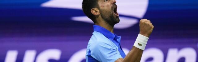 ĐOKOVIĆ JE U ČETVRTFINALU! Novak s pola gasa razbio Bornu u Njujorku!