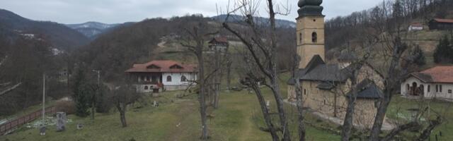 Danas i do 17 stepeni, večeras i tokom noći kiša