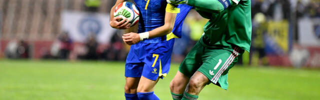 Donaruma pokušao da ukrade Mundijal, uzvratili mu dečaci: Ovo je izazvalo bes domaće publike