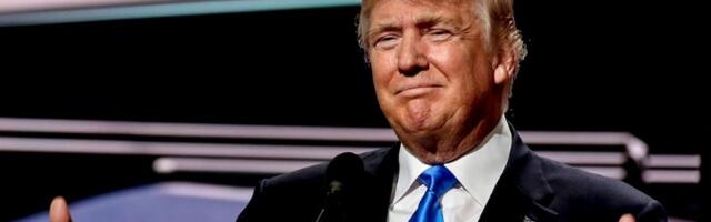 TRAMPU PLJESKALI U BELOJ KUĆI Potpisao se bez greške (VIDEO)