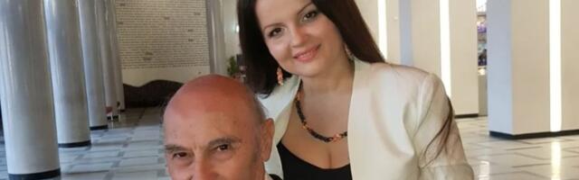 Udala se za 41 godinu starijeg Andriju, a najbogatija pevačica im je bila kuma: "Ne skidam burmu kao kolege"