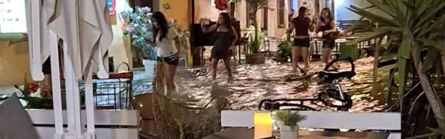 Letnje “čudovište” se obrušilo na Hvar: Turisti bežali u panici od neverovatnog fenomena (VIDEO)