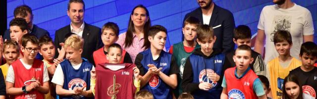 Selektor Srbije posetio mališane na Draftu domaće Junior NBA lige: "Nadam se da su vam san i cilj dres reprezentacije"