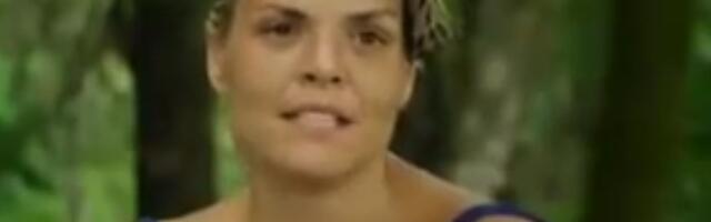 "Mislila sam da ću se srušiti od gladi!" Pevačica imala 120 KILOGRAMA, pa SKINULA 68 KG: Plavu kosu zamenila CRNA, danas nije ni nalik staroj! (FOTO)
