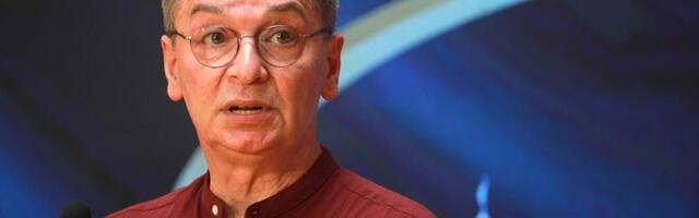 Ćuta: Režimu se priviđaju stotine hiljada ljudi na njihovim skupovima