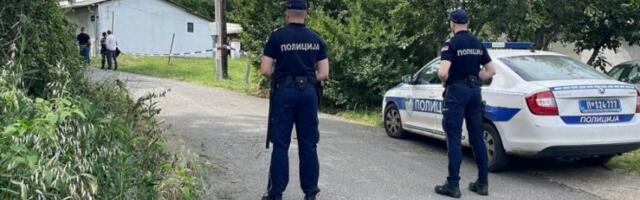 "ŽENA MU JE BILA U KUĆI KADA GA JE UNUK UBIO SEKIROM" Komšije otkrile jezive detalje ubistva starca u Beogradu: Evo šta je prethodilo porodičnom zločinu! (FOTO)