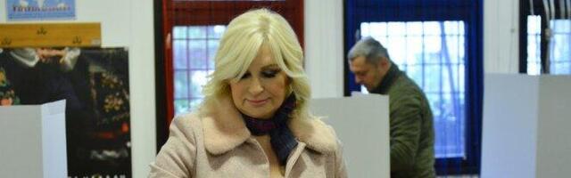 ZORANA LOBIRA PO AMBASADAMA! Stranci, postavite me za premijera! Po svaku cenu želi u vrh nove vlasti!