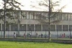 Ученик насрнуо на наставницу у Куцури код Врбаса
