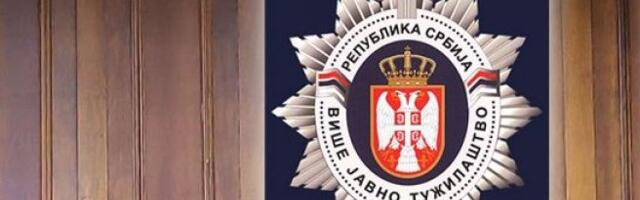 Određen pritvor vozaču! Proleteo kroz blokadere i retrovizorom udario policajca!