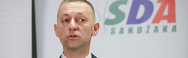 "Pozivam sve narodne poslanike koji se deklarišu kao Bošnjaci da prekinu svaki vid saradnje sa režimom"