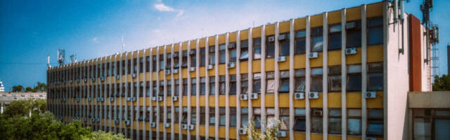 OSTAJU IZA REŠETAKA ZBOG POKUŠAJA UBISTVA PRIPADNIKA "KOBRI" Glavnim osumnjičenima za napad u Novom Sadu produžen pritvor
