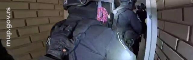 BRAĆA IZ NIŠA UHAPENA ZBOG KRAĐE ARSENALA ORUŽJA IZ POLICIJSKE STANICE: Pištolje prodavali za 850 do 1500 evra, evo kako su razotkriveni