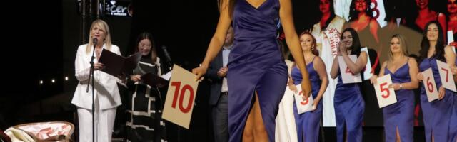 Banjčanka pobedila na izboru za Mis Karanfil devojče FOTO/VIDEO