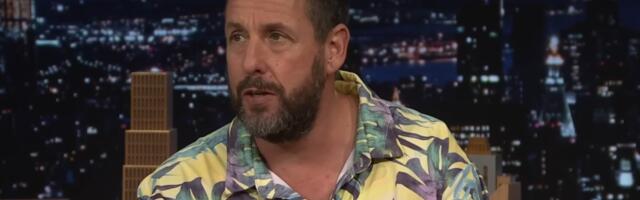 Zašto Adam Sendler svake godine šalje cveće Dženifer Aniston?