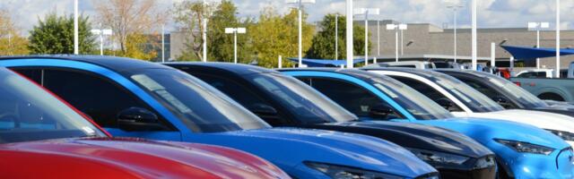 Ford opoziva skoro 273.000 vozila zbog rizika od samopokretanja prilikom parkiranja