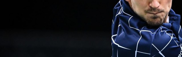 Paris copy, London paste