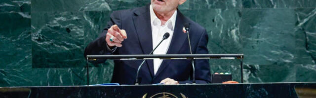 ​Пезешкијан: Циљ економског притиска је да окаља владу