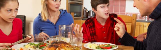 Kako ostati smiren kada vam deca kažu da ste loši roditelji: Smernice da razgovor ne preraste u svađu