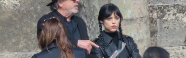 "Iz Pariza, sa strahom": Treća sezona "Wednesday" u produkciji, prvi kadrovi otkrivaju mračan zaplet