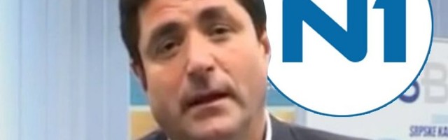 ESTRADA PODIGLA GLAS: N1 i Nova S otimaju od naše dece i oduzimaju nam pravo na mišljenje!