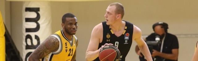 Partizan ponovo slavio u Dalmaciji: Dabl-dabl Ledeja i Smailagića, 30 promašenih trojki Splita