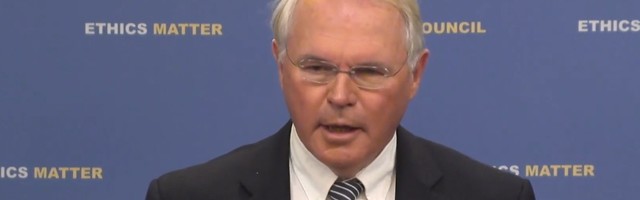 Novi ambasador SAD u Srbiji Bajdenov i Holbrukov prijatelj