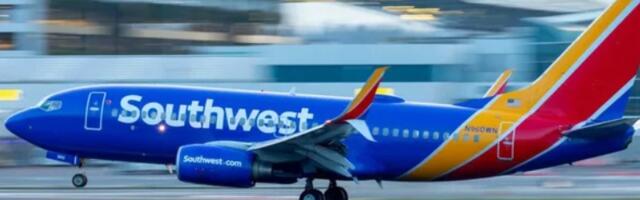 Mastrubirao četiri puta tokom leta pokraj nepoznate žene