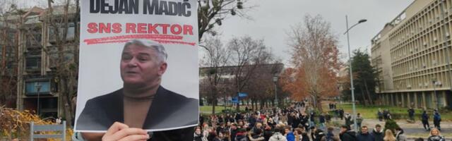 VIDEO: Senat odlučuje o smeni rektora Madića - ovo mu je dobrodošlica
