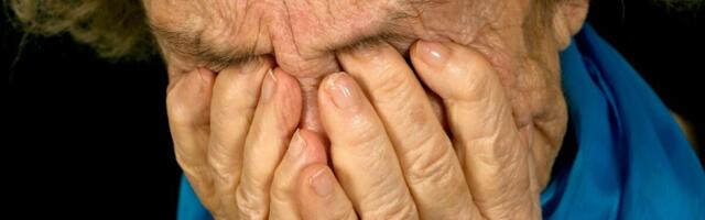 "GOVORIO JE DA ĆE SE TAMO BRINUTI BOLJE O MENI": Sin Igor stavio majku u STARAČKI DOM, a istina ju je UBILA!