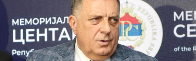 Додик: Лордови, прво средите ситуацију у Белфасту, па онда причајте о БиХ