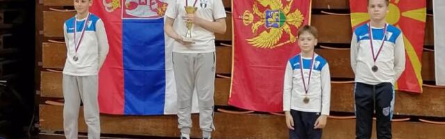 Dimitriju Markoviću zlatna medalja na Kupu mačevalaca u Novom Sadu