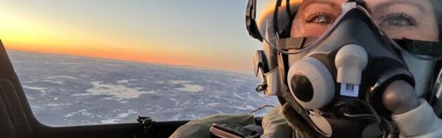 Buduća kraljica Švedske u borbenom avionu: Završila vojnu obuku, letela Gripenom