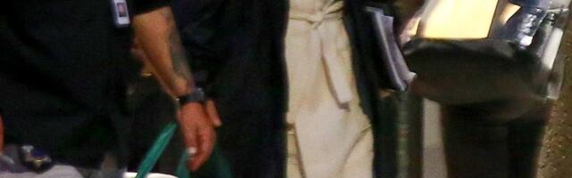 Umesto da je gleda pred oltarom, nosio je njeno beživotno telo: Smrt je došla i po bebu, nosiće bol zauvek