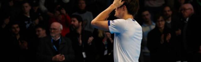 JURIĆU TEBE I TVOJU PORODICU, ODRAĆU TE! Teniser dobio pretnje pred meč (FOTO)