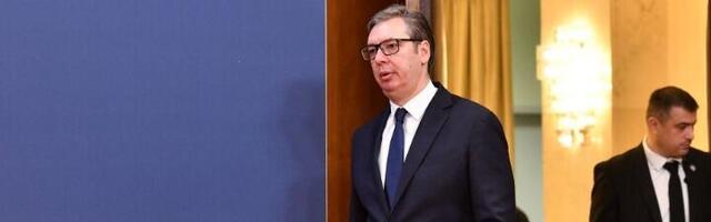 Fajnenšel tajms: Podrška Vučiću znatno opala