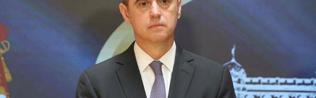 Nikezić: Vučiću ne veruju ni Tramp, ni Putin