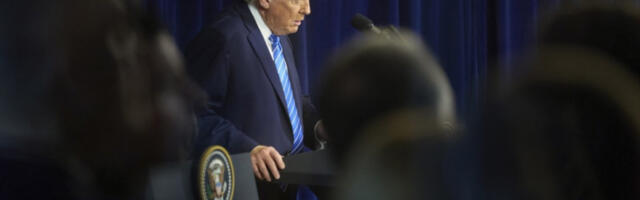 Трамп: Жао ми је што су погинули у туђој земљи