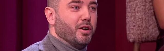 "Nevira me kad mu prilaze devojke!" Aca otkrio zašto ljubomoriše Čedi, a kad čujete šta mu radi pred spavanje