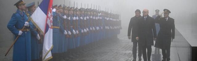 OBELEŽAVAMO DAN DRŽAVNOSTI SRBIJE: Vučević položio venac na Avali u ime predsednika Republike! (FOTO)