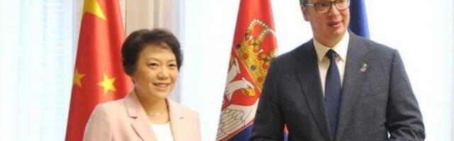 Obavestio sam ambasadorku o situaciji na KiM i poziciji naše zemlje! Vučić se oglasio posle susreta sa Čen Bo!