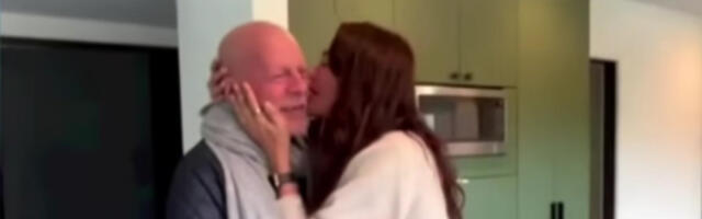 Ćerka Brusa Vilisa otkrila u kakvom je stanju njen otac: Srećna je što i dalje vidi “iskru njega”