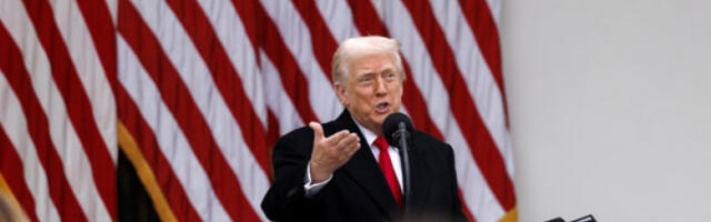 Трамп: Пропали „Њујорк тајмс” опет напада, Америка је поново поштована