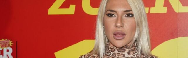 Okitila jelku, ali i lava: Jovana Jeremić pokazala novogodišnju dekoraciju u luks stanu (FOTO)