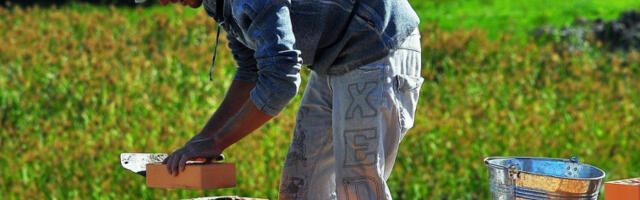 Зашто неће нико у зидаре за плату од 226.500 динара