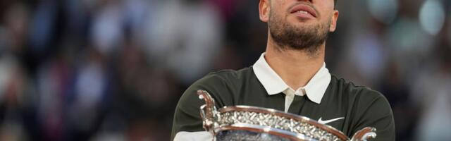 Šta bi ovo značilo za Novaka Đokovića? Teniski ekspert smatra da Karlos Alkaraz neće igrati Rolan Garos